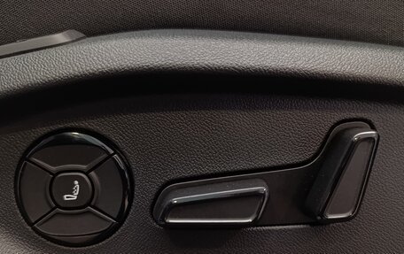 Volkswagen Tiguan, 2026 год, 4 600 000 рублей, 24 фотография