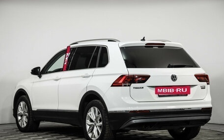 Volkswagen Tiguan II, 2018 год, 2 189 000 рублей, 7 фотография