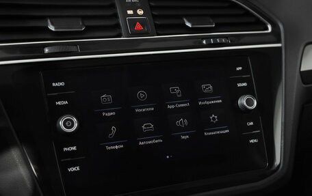 Volkswagen Tiguan II, 2018 год, 2 189 000 рублей, 14 фотография