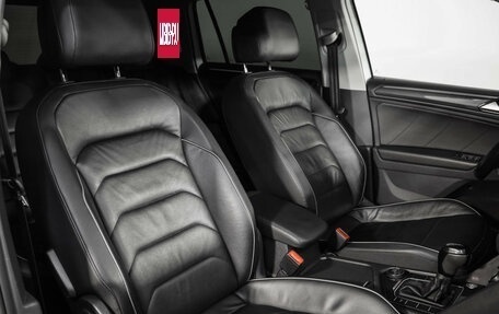 Volkswagen Tiguan II, 2018 год, 2 189 000 рублей, 25 фотография