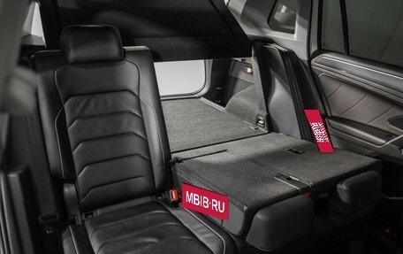 Volkswagen Tiguan II, 2018 год, 2 189 000 рублей, 28 фотография