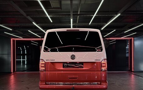Volkswagen Multivan T6 рестайлинг, 2019 год, 4 600 000 рублей, 11 фотография