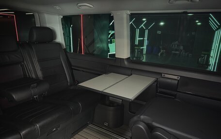 Volkswagen Multivan T6 рестайлинг, 2019 год, 4 600 000 рублей, 34 фотография