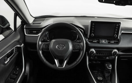 Toyota RAV4, 2021 год, 3 649 000 рублей, 11 фотография