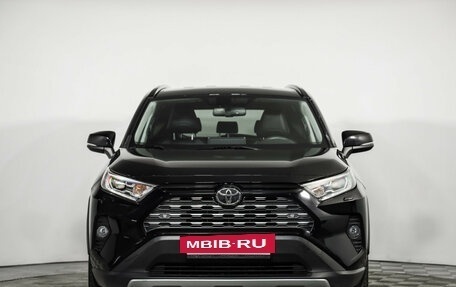 Toyota RAV4, 2021 год, 3 649 000 рублей, 2 фотография