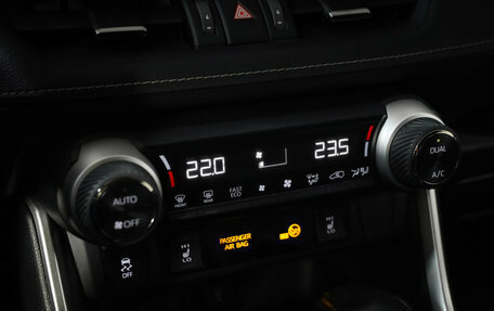 Toyota RAV4, 2021 год, 3 649 000 рублей, 16 фотография