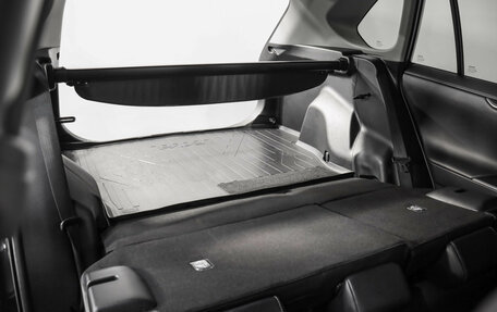 Toyota RAV4, 2021 год, 3 649 000 рублей, 26 фотография