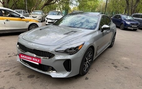 KIA Stinger I, 2021 год, 1 950 000 рублей, 2 фотография