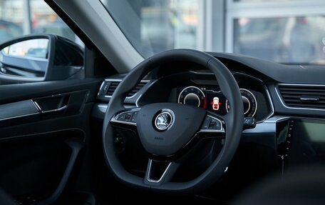 Skoda Superb III рестайлинг, 2025 год, 3 499 900 рублей, 15 фотография