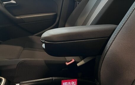 Volkswagen Polo VI (EU Market), 2016 год, 1 000 000 рублей, 31 фотография