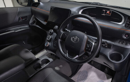 Toyota Sienta II, 2019 год, 1 329 000 рублей, 8 фотография