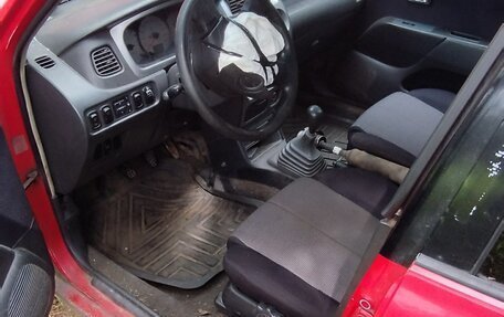Daihatsu Sirion, 2000 год, 70 000 рублей, 5 фотография