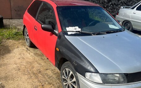Mazda 323, 1998 год, 135 000 рублей, 3 фотография