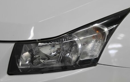 Chevrolet Cruze II, 2010 год, 695 000 рублей, 8 фотография