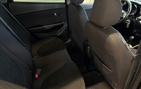 KIA Rio III рестайлинг, 2011 год, 820 000 рублей, 10 фотография