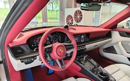 Porsche 911, 2026 год, 37 990 000 рублей, 9 фотография