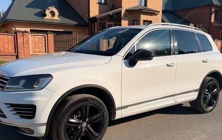 Volkswagen Touareg III, 2016 год, 2 950 000 рублей, 1 фотография