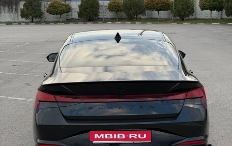 Hyundai Elantra, 2020 год, 2 250 000 рублей, 5 фотография