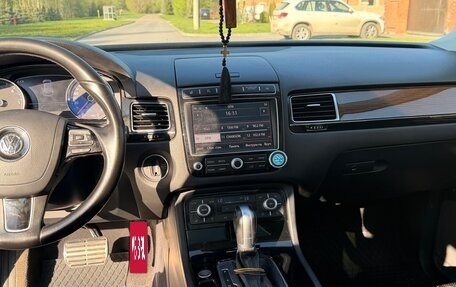 Volkswagen Touareg III, 2016 год, 2 950 000 рублей, 18 фотография