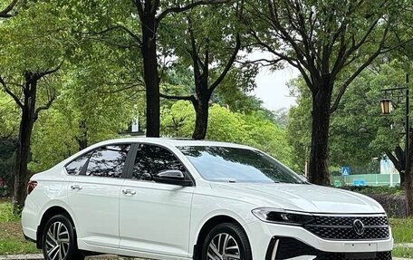 Volkswagen Lavida, 2023 год, 1 584 000 рублей, 3 фотография