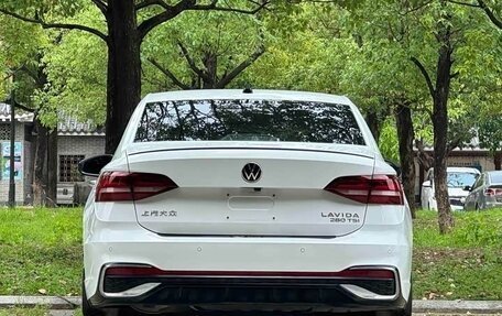 Volkswagen Lavida, 2023 год, 1 584 000 рублей, 6 фотография