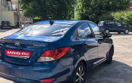 Hyundai Solaris II рестайлинг, 2011 год, 660 000 рублей, 5 фотография