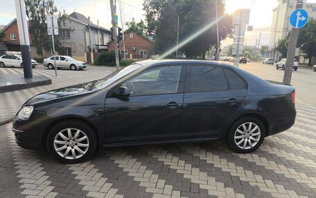 Volkswagen Jetta VI, 2008 год, 490 000 рублей, 2 фотография
