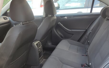 Volkswagen Jetta VI, 2012 год, 925 000 рублей, 10 фотография