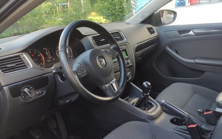 Volkswagen Jetta VI, 2012 год, 925 000 рублей, 9 фотография