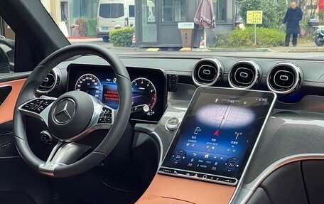 Mercedes-Benz GLC, 2025 год, 15 фотография