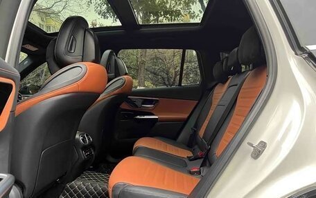 Mercedes-Benz GLC, 2025 год, 21 фотография