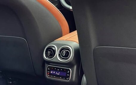 Mercedes-Benz GLC, 2025 год, 20 фотография