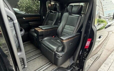 Toyota Alphard III, 2015 год, 4 000 000 рублей, 9 фотография