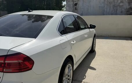 Volkswagen Passat B8 рестайлинг, 2016 год, 1 800 000 рублей, 6 фотография