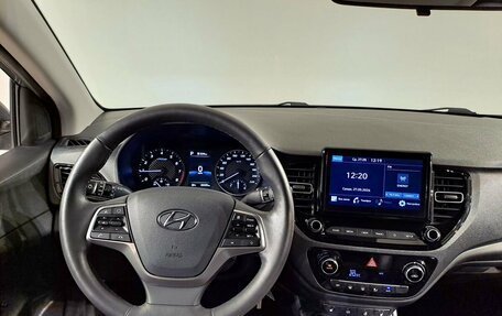 Hyundai Solaris II рестайлинг, 2022 год, 1 970 000 рублей, 14 фотография