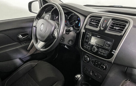 Renault Sandero II рестайлинг, 2018 год, 897 000 рублей, 12 фотография