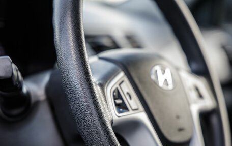 Hyundai Solaris II рестайлинг, 2015 год, 828 000 рублей, 29 фотография