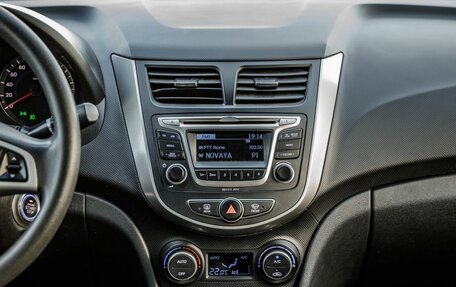 Hyundai Solaris II рестайлинг, 2015 год, 828 000 рублей, 22 фотография
