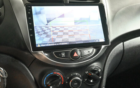 Hyundai Solaris II рестайлинг, 2014 год, 1 050 000 рублей, 15 фотография