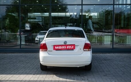 Volkswagen Polo VI (EU Market), 2012 год, 700 000 рублей, 4 фотография
