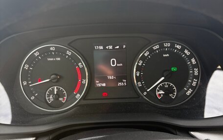 Skoda Octavia IV, 2022 год, 2 500 000 рублей, 3 фотография