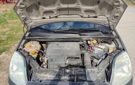 Ford Fiesta, 2004 год, 360 000 рублей, 11 фотография
