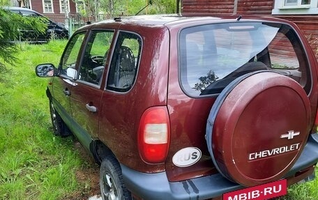 Chevrolet Niva I рестайлинг, 2004 год, 170 000 рублей, 4 фотография