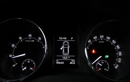 Skoda Yeti I рестайлинг, 2015 год, 1 300 000 рублей, 16 фотография
