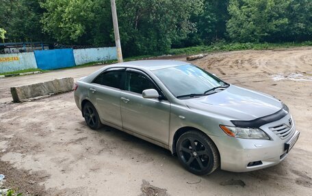 Toyota Camry, 2008 год, 999 999 рублей, 1 фотография