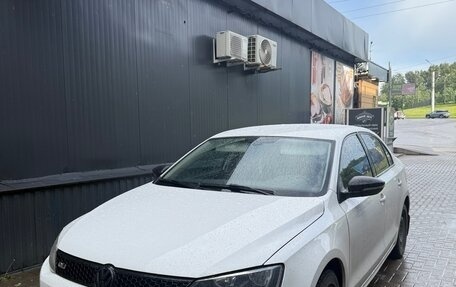 Volkswagen Jetta VI, 2012 год, 795 000 рублей, 1 фотография