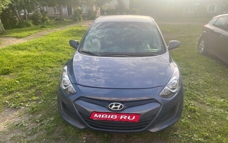 Hyundai i30 II рестайлинг, 2013 год, 820 000 рублей, 1 фотография