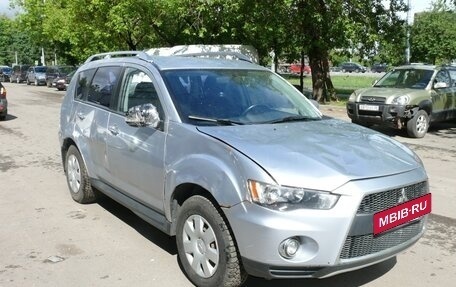 Mitsubishi Outlander III рестайлинг 3, 2009 год, 590 000 рублей, 6 фотография