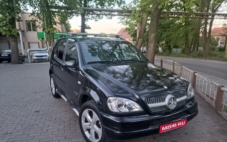 Mercedes-Benz M-Класс, 1999 год, 450 000 рублей, 1 фотография