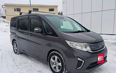 Honda Stepwgn IV, 2015 год, 1 800 000 рублей, 1 фотография